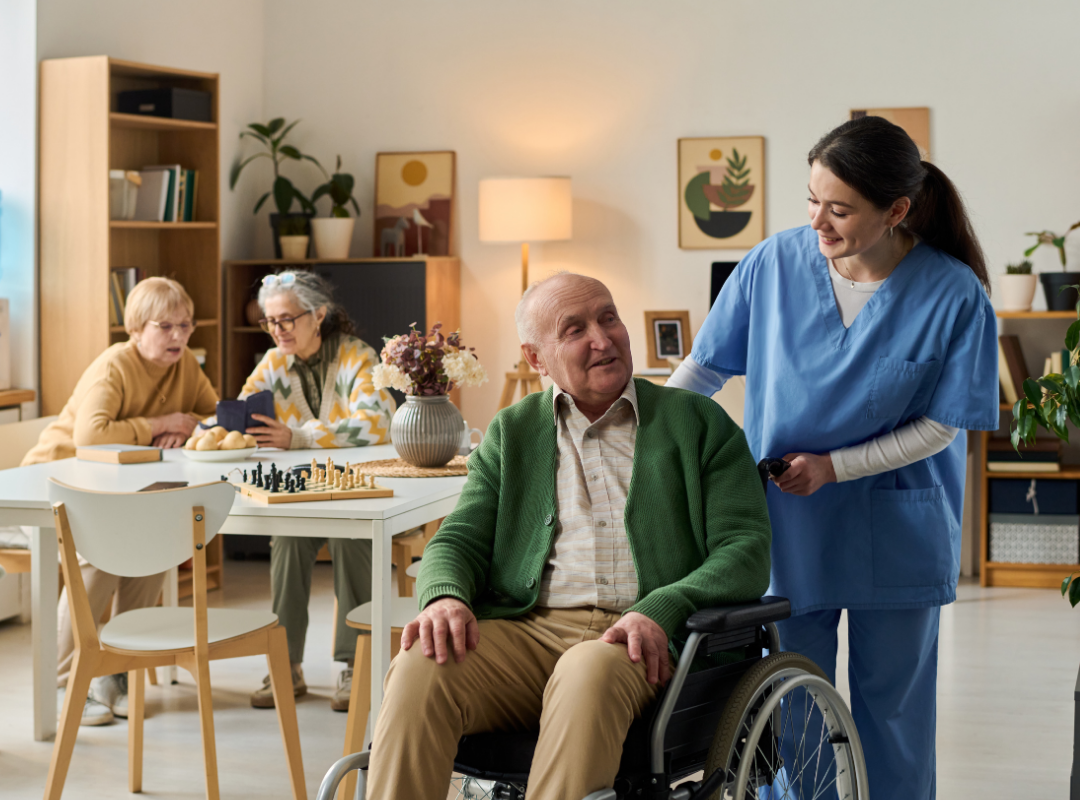 Adjusting to Assisted Living: Tips for a Smoother Transition